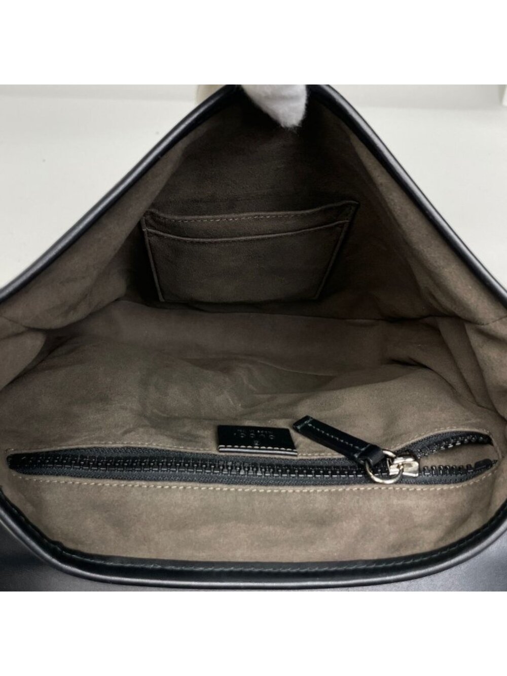 Gucci GG Pattern Shoulder Bag Beige Black - Picture 8 of 8